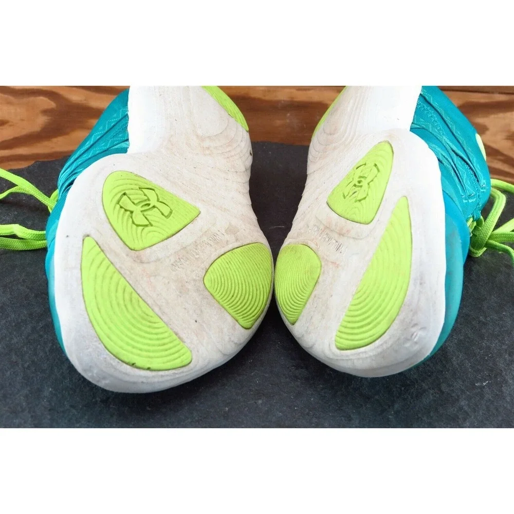 Under armour Youth Girls Shoes Size 3.5‎ M Blue Running Fabric
